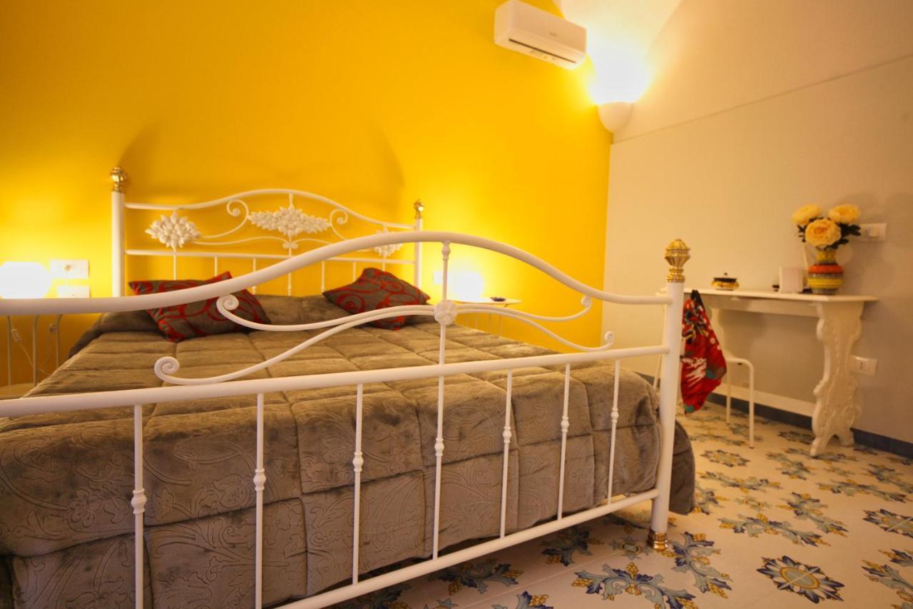 Domus Vilu Bed & Breakfast Nocera Superiore Exterior photo