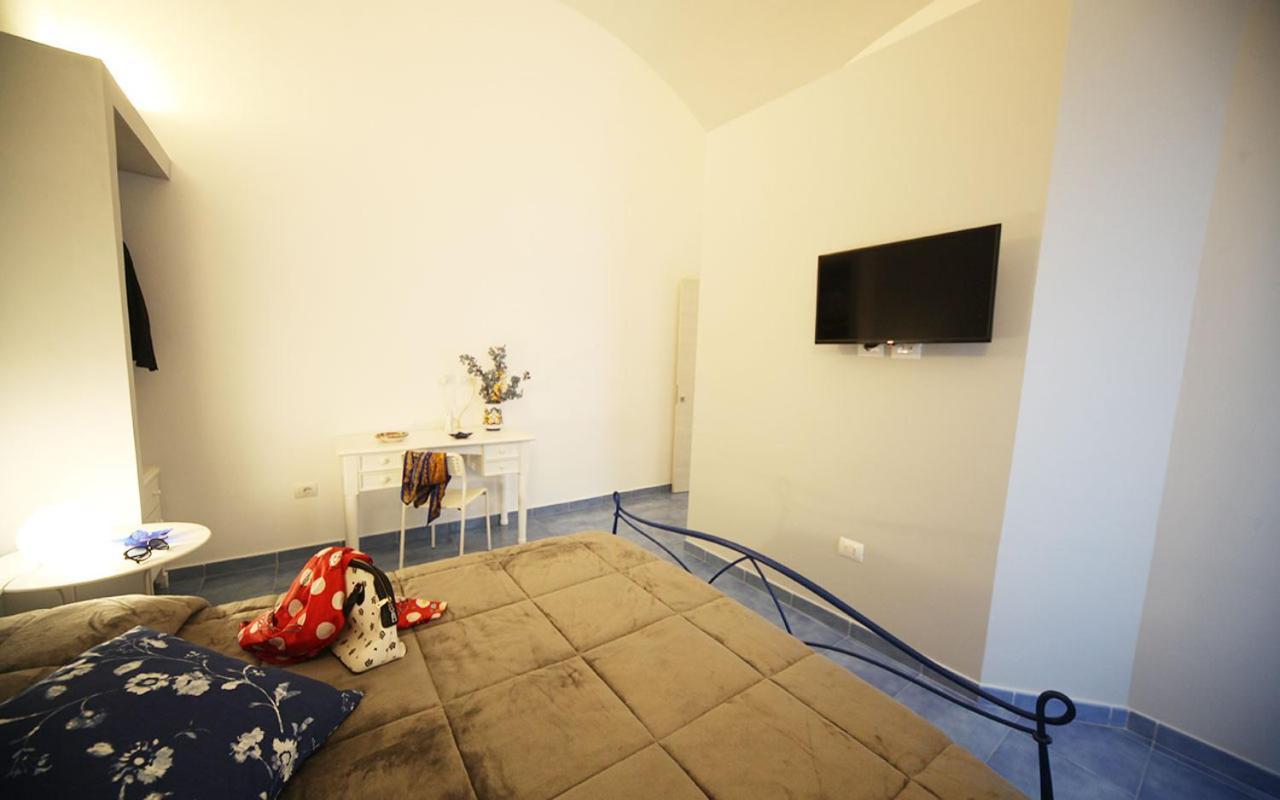 Domus Vilu Bed & Breakfast Nocera Superiore Exterior photo