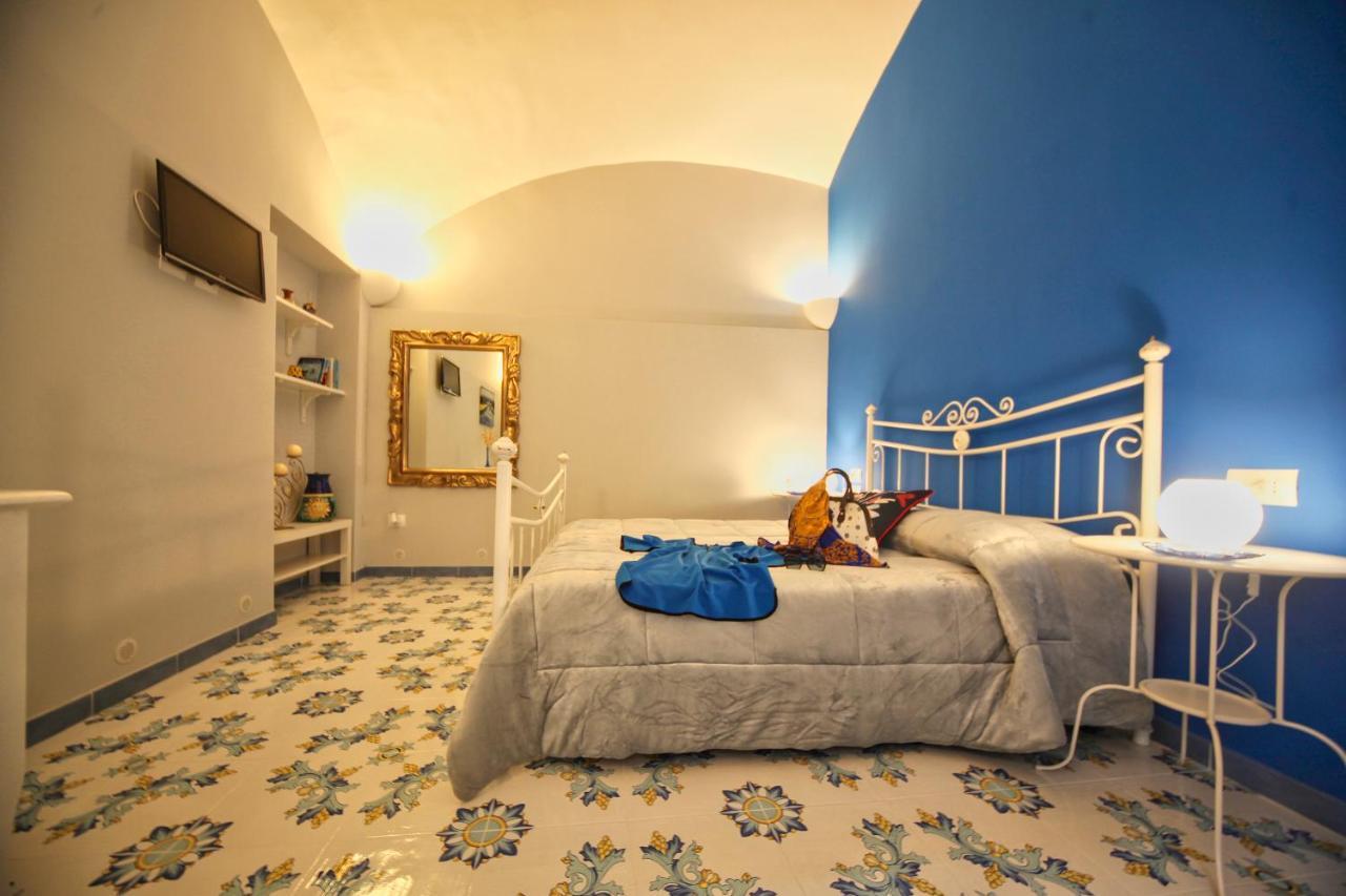 Domus Vilu Bed & Breakfast Nocera Superiore Exterior photo